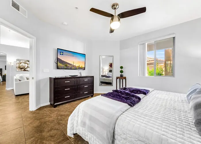 Southern #1083 Holiday home